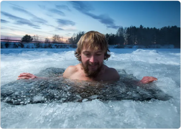 Avantouinti ja sauna ylläs